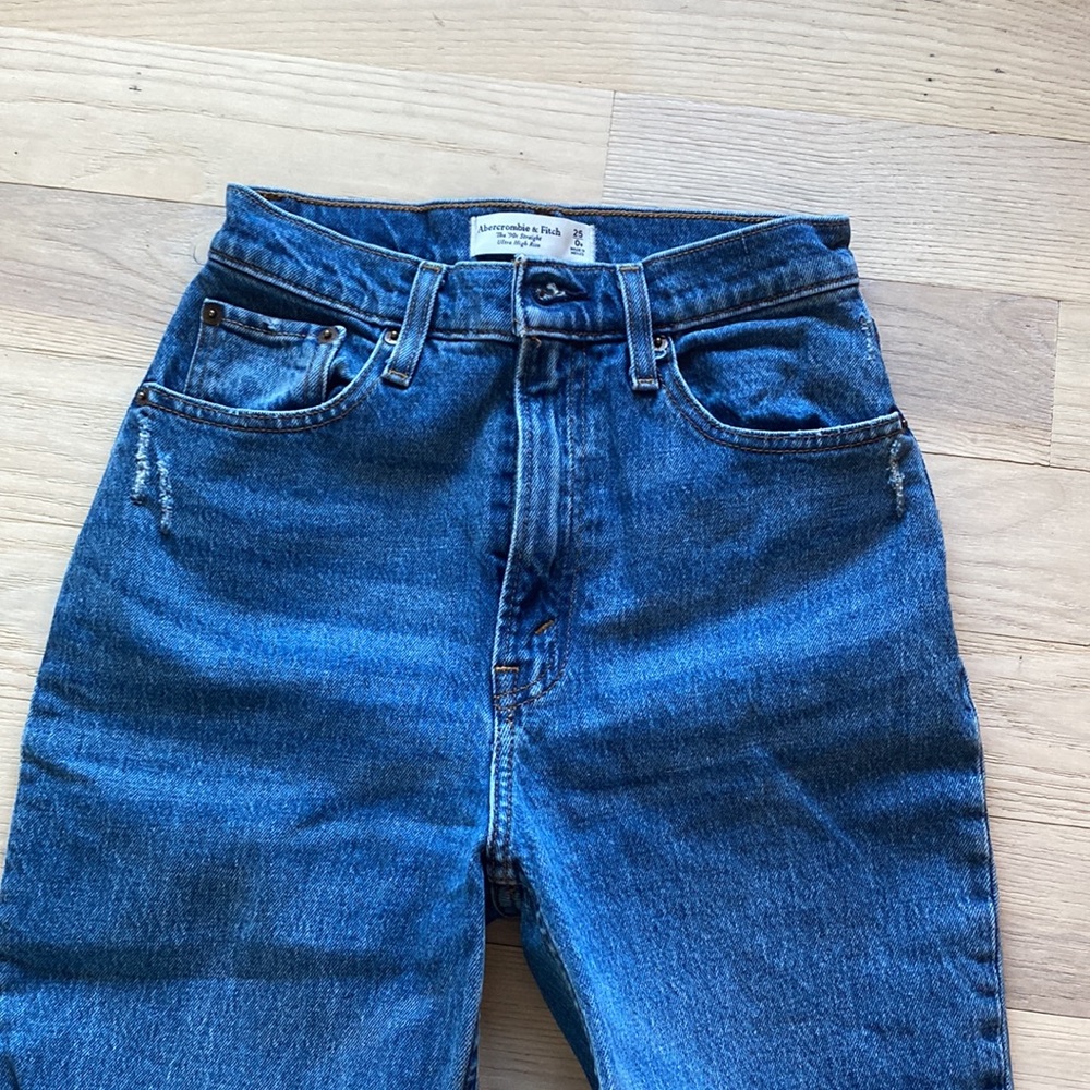 Abercrombie jeans